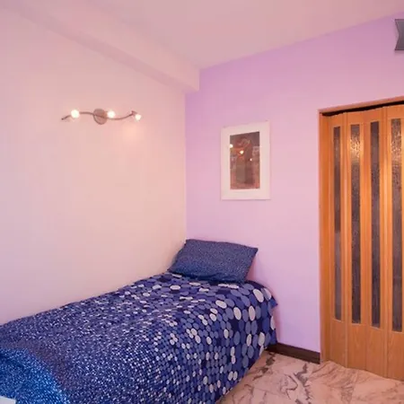Julia's Domus Apartment